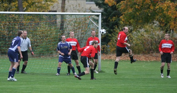 HerrenFussball8