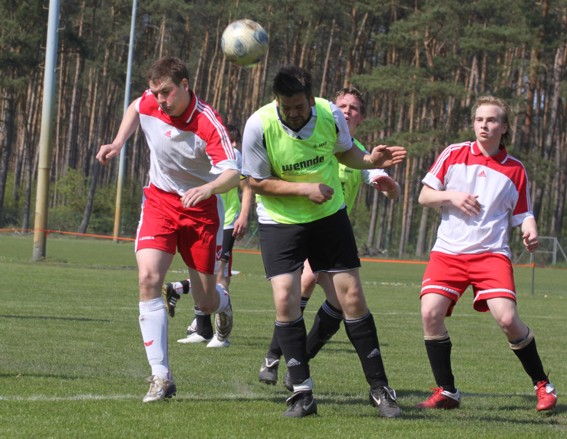 Herren2Fussball1
