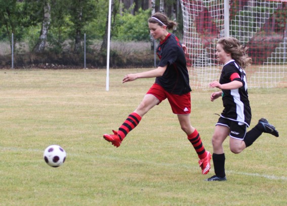 CJugendMaedchenFussball3