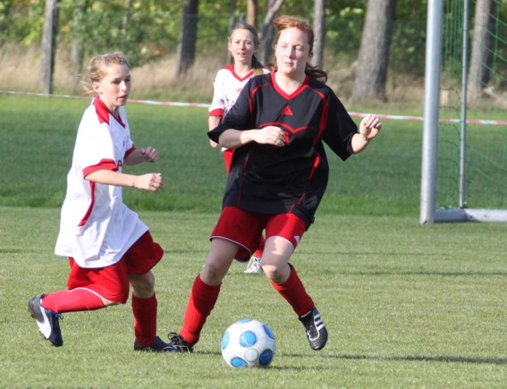 CJugendMaedchenFussball13