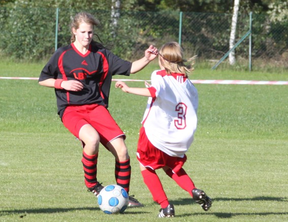 CJugendMaedchenFussball3
