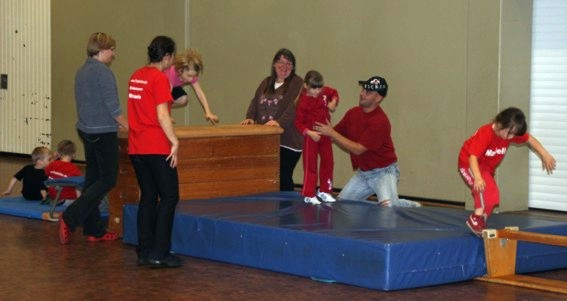 MutterKindTurnen5